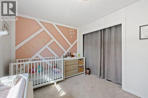 1777 Autumn Road, Kelowna, BC - Indoor Photo Showing Bedroom