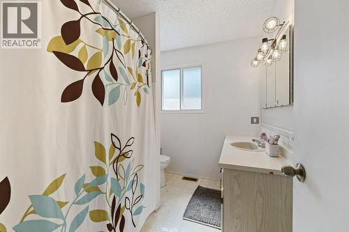 1777 Autumn Road, Kelowna, BC - Indoor