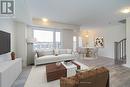 3325 Thunderbird Promenade, Pickering, ON  - Indoor Photo Showing Living Room 