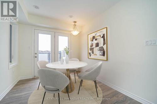 3325 Thunderbird Promenade, Pickering, ON - Indoor Photo Showing Dining Room