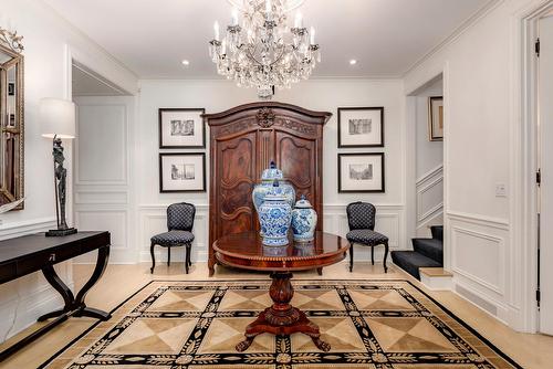 Hall d'entrée/Vestibule - 9 Av. Rosemount, Westmount, QC - Indoor Photo Showing Other Room
