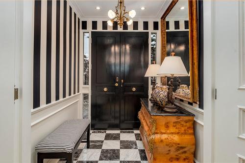 Hall d'entrée/Vestibule - 9 Av. Rosemount, Westmount, QC - Indoor Photo Showing Other Room