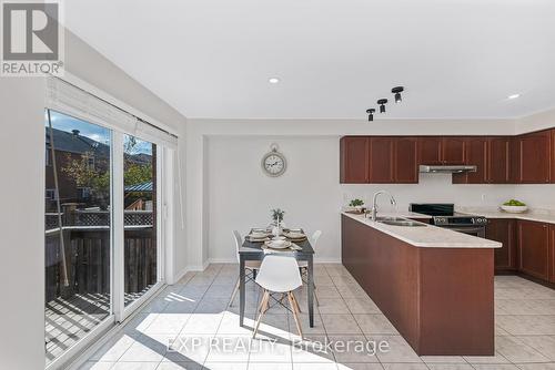 168 Wainscot Avenue, Newmarket, ON - Indoor Photo Showing Kitchen