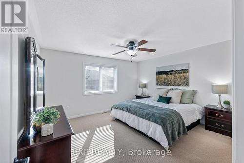 168 Wainscot Avenue, Newmarket, ON - Indoor Photo Showing Bedroom