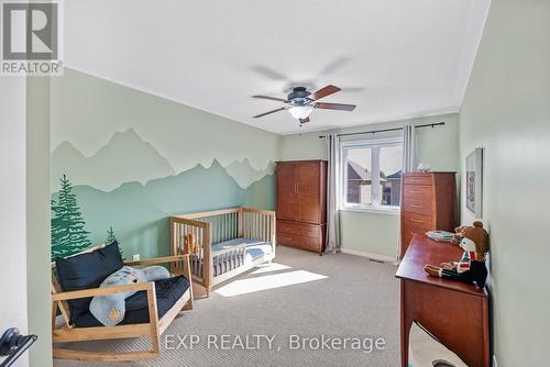 168 Wainscot Avenue, Newmarket, ON - 