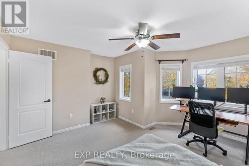 168 Wainscot Avenue, Newmarket, ON - Indoor