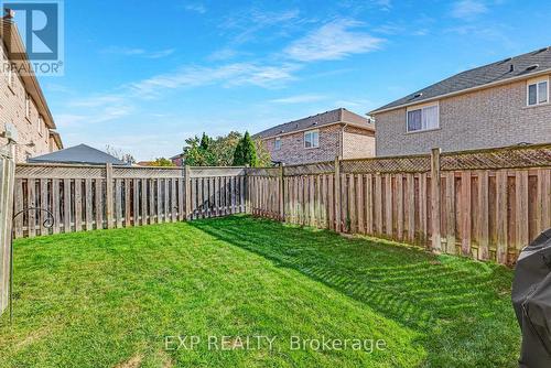 168 Wainscot Avenue, Newmarket, ON - Outdoor