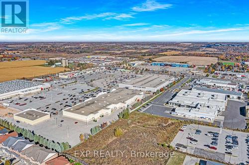 168 Wainscot Avenue, Newmarket, ON - Outdoor With View