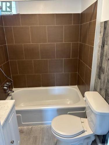 134 2Nd Avenue W, Canora, SK - Indoor Photo Showing Bathroom