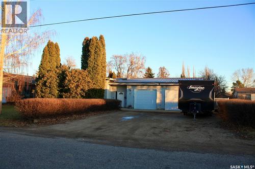 31 Queen Street, Clavet, SK - Outdoor