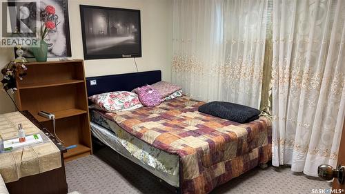 1534 Fleet Street, Regina, SK - Indoor Photo Showing Bedroom
