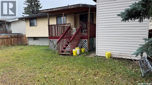 1534 Fleet Street, Regina, SK - Outdoor With Exterior