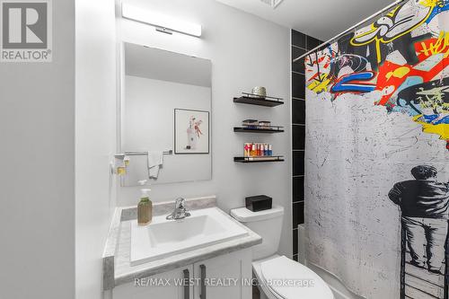 1062 Douglas Mccurdy Common, Mississauga, ON - Indoor Photo Showing Other Room