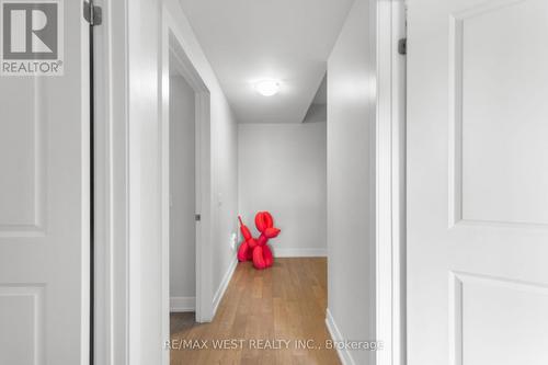 1062 Douglas Mccurdy Common, Mississauga, ON - Indoor Photo Showing Other Room