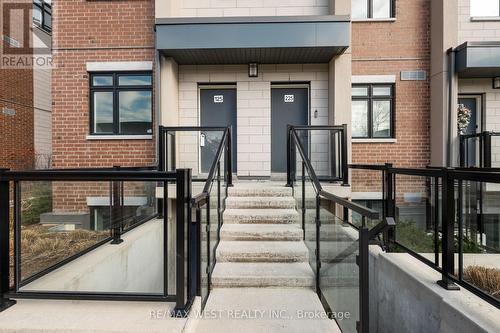 1062 Douglas Mccurdy Common, Mississauga, ON - Outdoor With Exterior