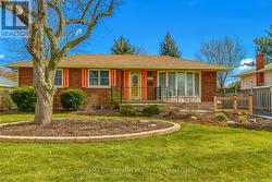 5186 BROMLEY ROAD  Burlington, ON L7L 3E9