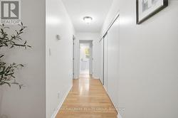 Hallway and large storage - 