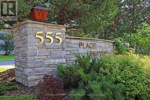 416 - 555 BRITTANY DRIVE  Ottawa, ON K1K 4C5
