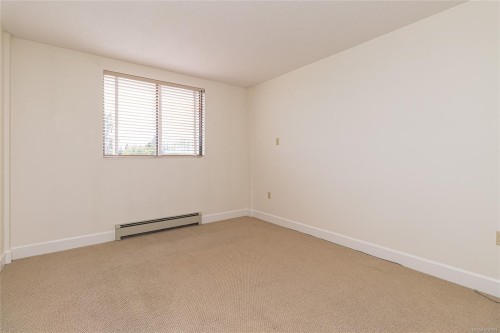 501-1745 Leighton Rd, Victoria, BC - Indoor Photo Showing Other Room