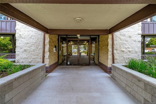 501-1745 Leighton Rd, Victoria, BC - Outdoor With Balcony With Exterior