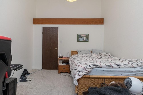 419-1005 Mckenzie Ave, Saanich, BC - Indoor Photo Showing Bedroom