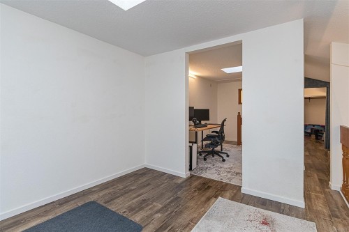 419-1005 Mckenzie Ave, Saanich, BC - Indoor Photo Showing Other Room