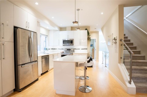 117-300 Phelps Ave, Langford, BC 