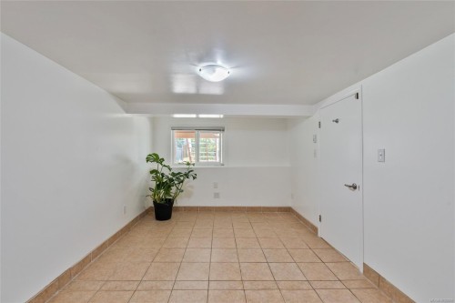 3944 Cedar Hill Cross Rd, Saanich, BC 