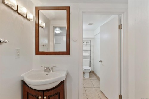 3944 Cedar Hill Cross Rd, Saanich, BC 