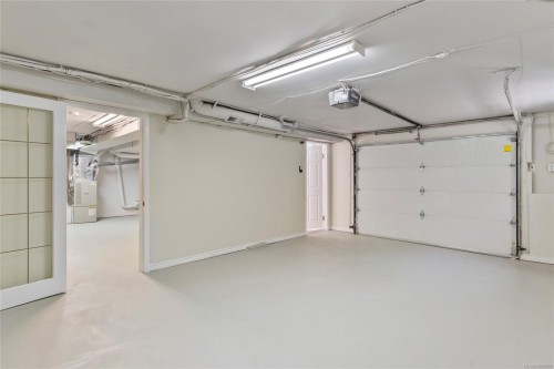 3944 Cedar Hill Cross Rd, Saanich, BC 