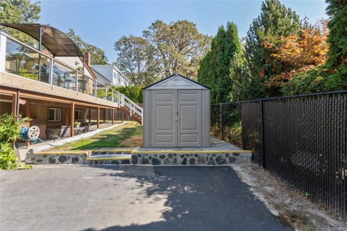 3944 Cedar Hill Cross Rd, Saanich, BC 