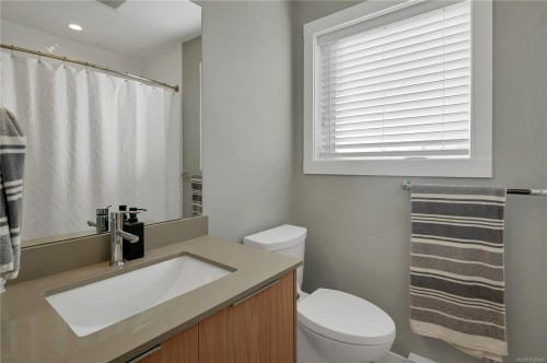 254 Twillingate Rd, Campbell River, BC 