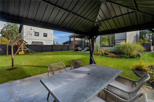 254 Twillingate Rd, Campbell River, BC 