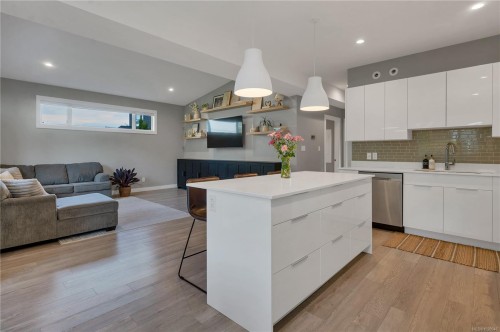 254 Twillingate Rd, Campbell River, BC 