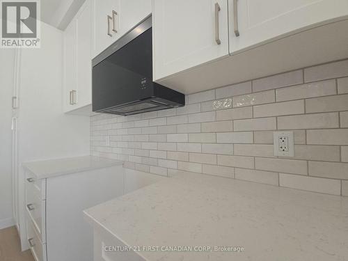 Tiled Kitchen Backsplash - 4297 Calhoun Way, London South (South V), ON - 