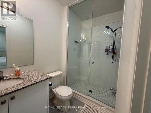70 Fruitful Crescent, Whitby, ON - Indoor Photo Showing Bathroom