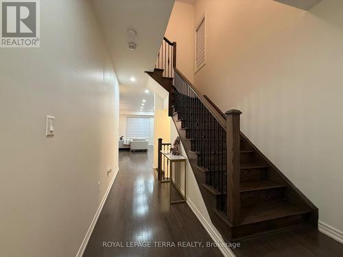 70 Fruitful Crescent, Whitby, ON - Indoor Photo Showing Other Room