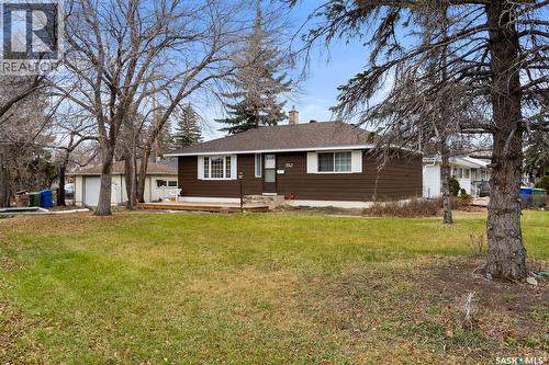 3742 Argyle Road, Regina, SK - Outdoor