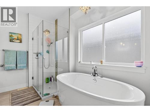 Ensuite - 13246 Lake Hill Drive, Lake Country, BC - Indoor Photo Showing Bathroom