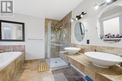 Primary Ensuite- 5 Piece - 