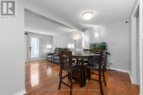 1803 Lamoureux Drive, Ottawa, ON - Indoor Photo Showing Dining Room
