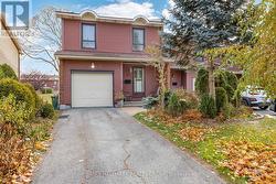 10 BLACK FOREST LANE  Ottawa, ON K2H 5C8