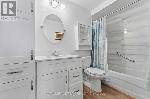 2106 - 1081 Ambleside Drive, Ottawa, ON - Indoor Photo Showing Bathroom