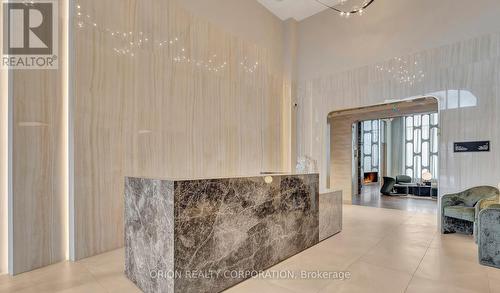 2004 - 3240 William Coltson Avenue, Oakville, ON - Indoor Photo Showing Other Room