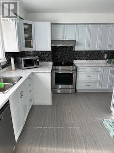 52 Watercliffe Road, Toronto, ON - Indoor Photo Showing Kitchen