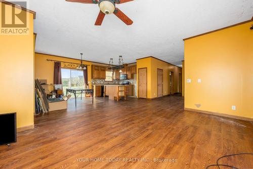 5860 Fifth Line, Erin, ON - Indoor