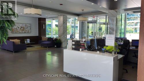 423 - 525 Wilson Avenue, Toronto, ON - Indoor Photo Showing Other Room