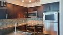 423 - 525 Wilson Avenue, Toronto, ON  - Indoor Photo Showing Kitchen With Upgraded Kitchen 