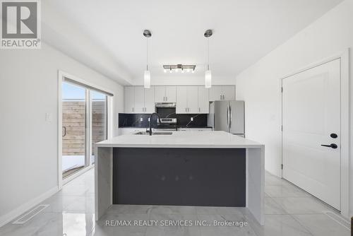 44 Lahey Crescent, Penetanguishene, ON - Indoor Photo Showing Kitchen
