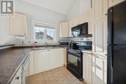 131 Kenneth Hobbs Avenue, Whitby (Pringle Creek), ON - Indoor Photo Showing Kitchen With Double Sink